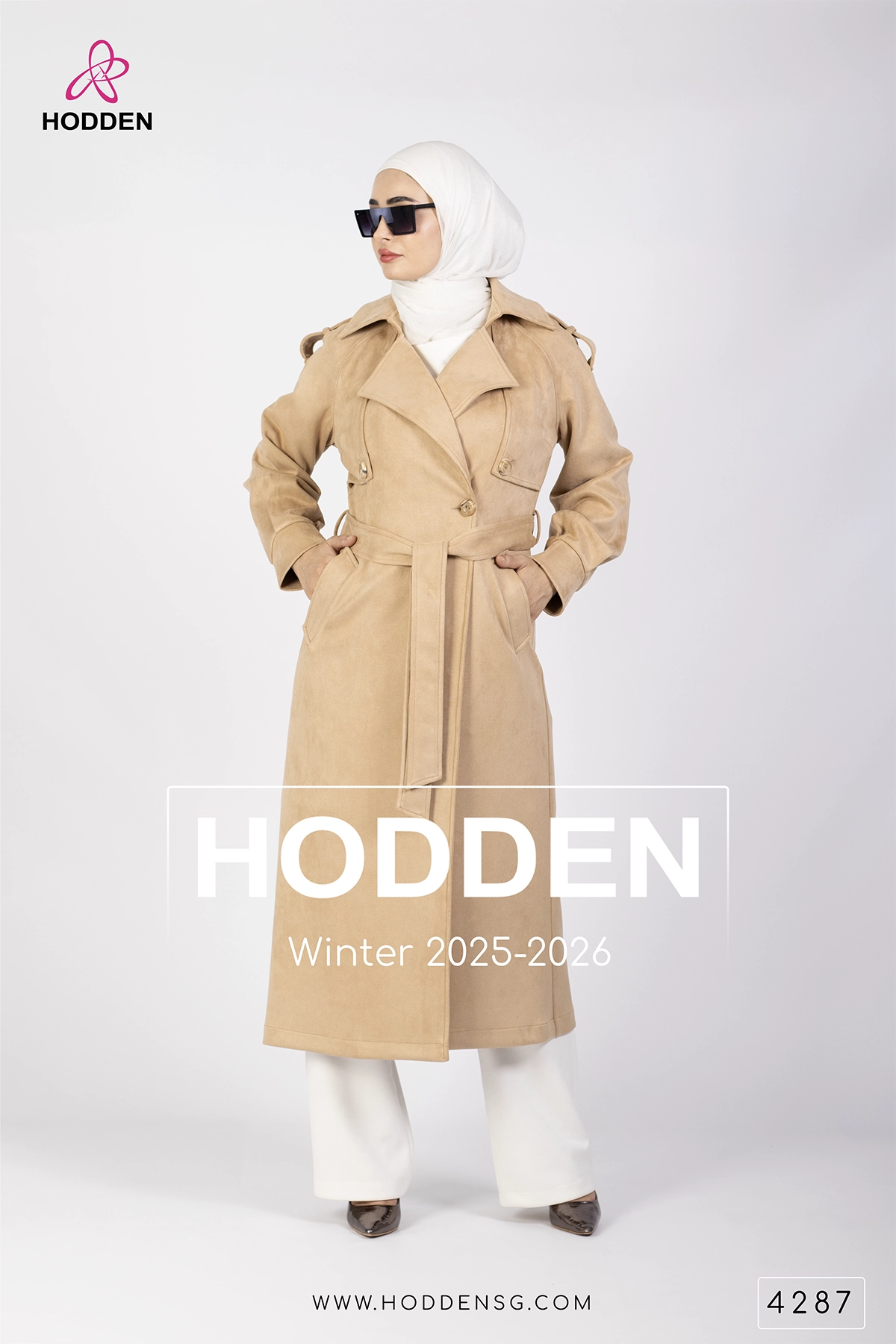 ⁦مانطو مخمل سويد  -4287⁩ - الصورة ⁦2⁩