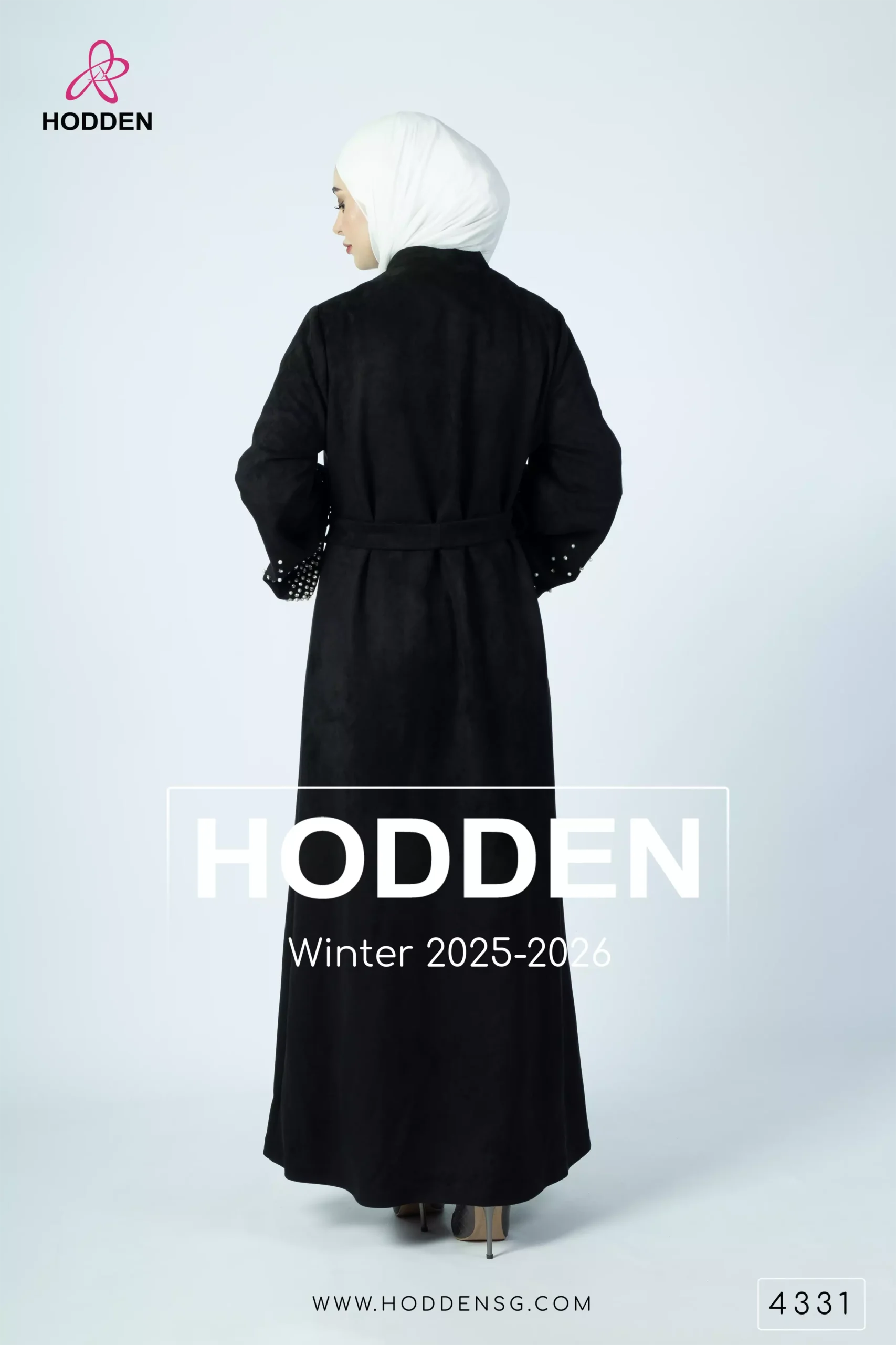 ⁦عباية مخمل كم شك لولو والماس - 4331⁩ - الصورة ⁦4⁩