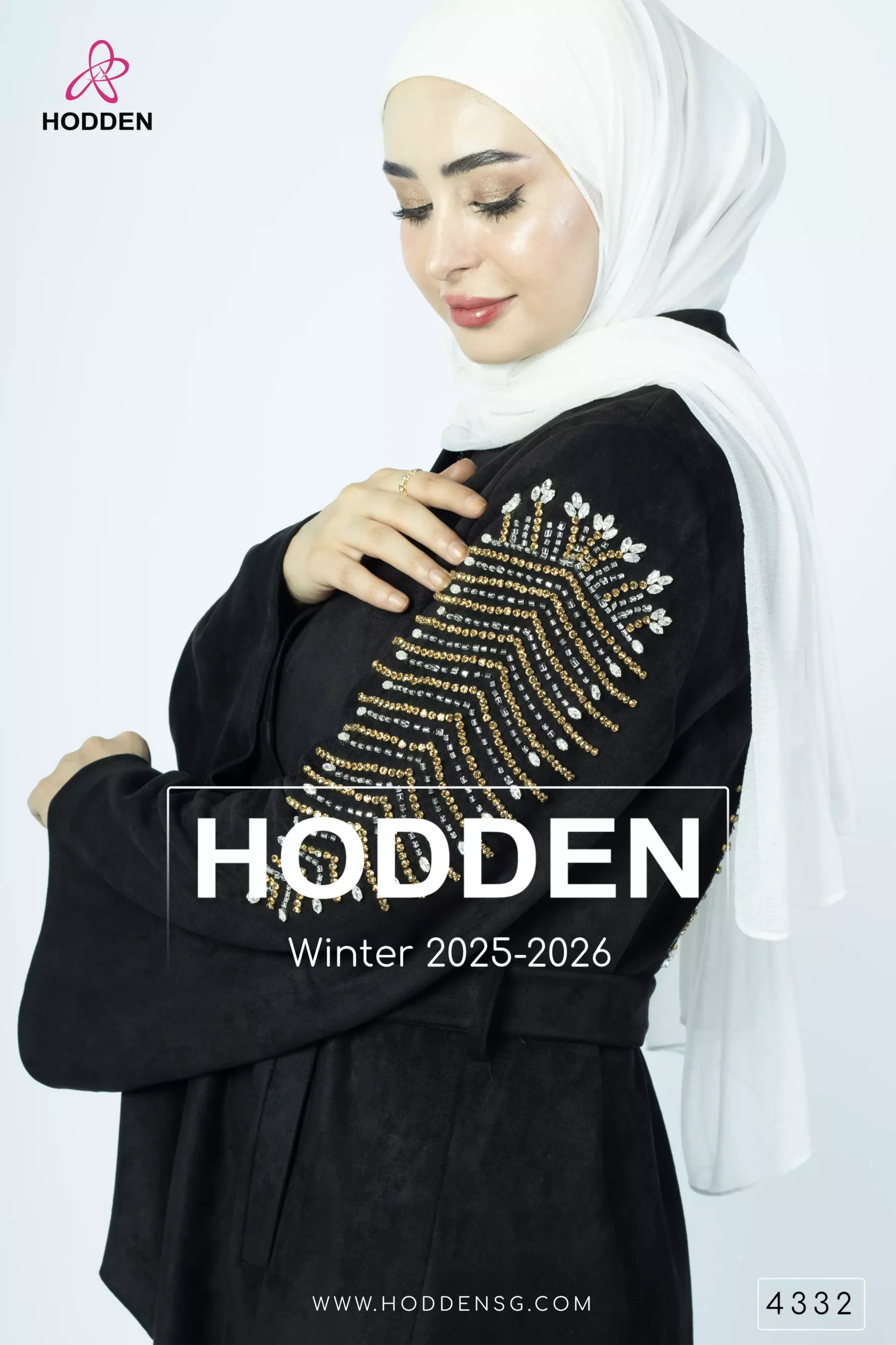 ⁦عباية مخمل سويد شك سنبله - 4332⁩ - الصورة ⁦4⁩