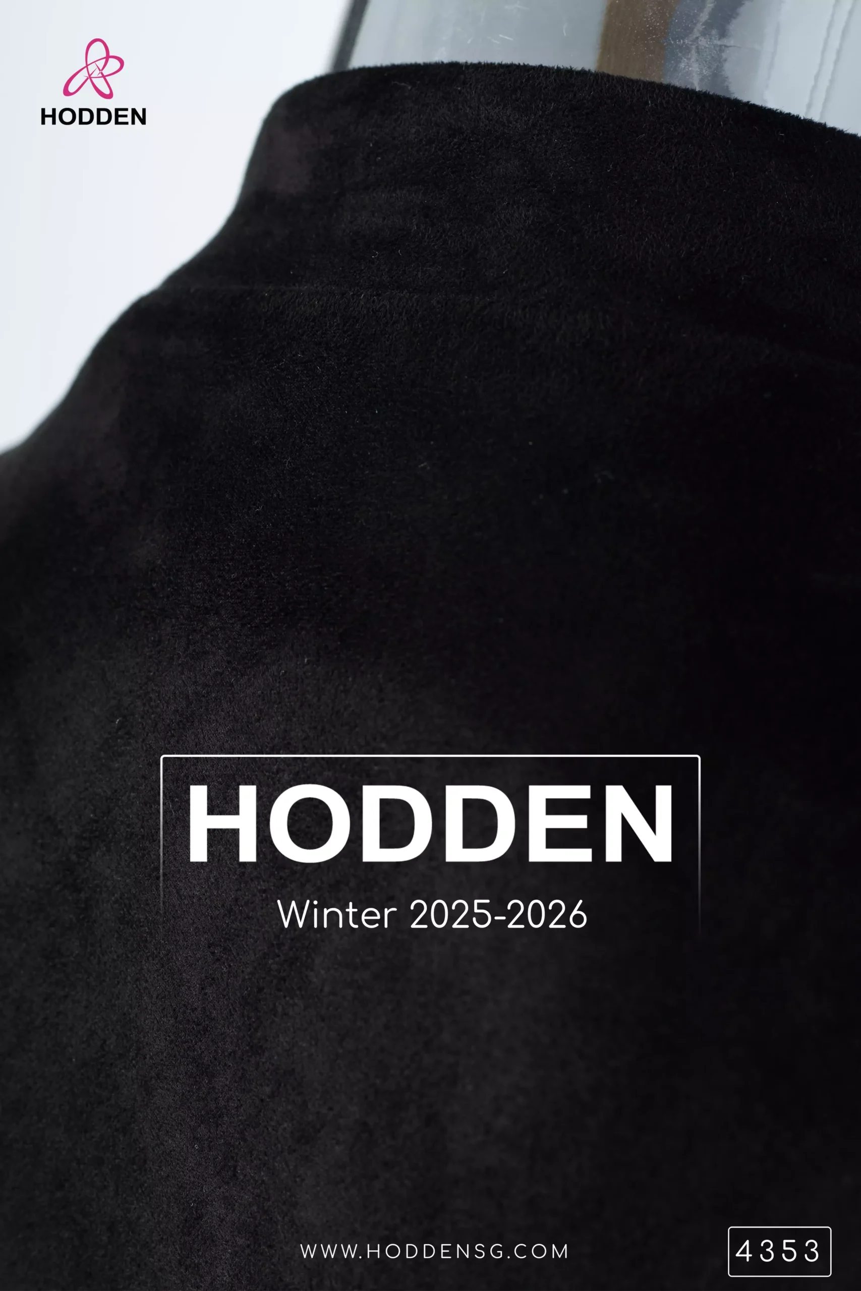 ⁦عباية مخمل سويد سك لوزه - 4353⁩ - الصورة ⁦6⁩