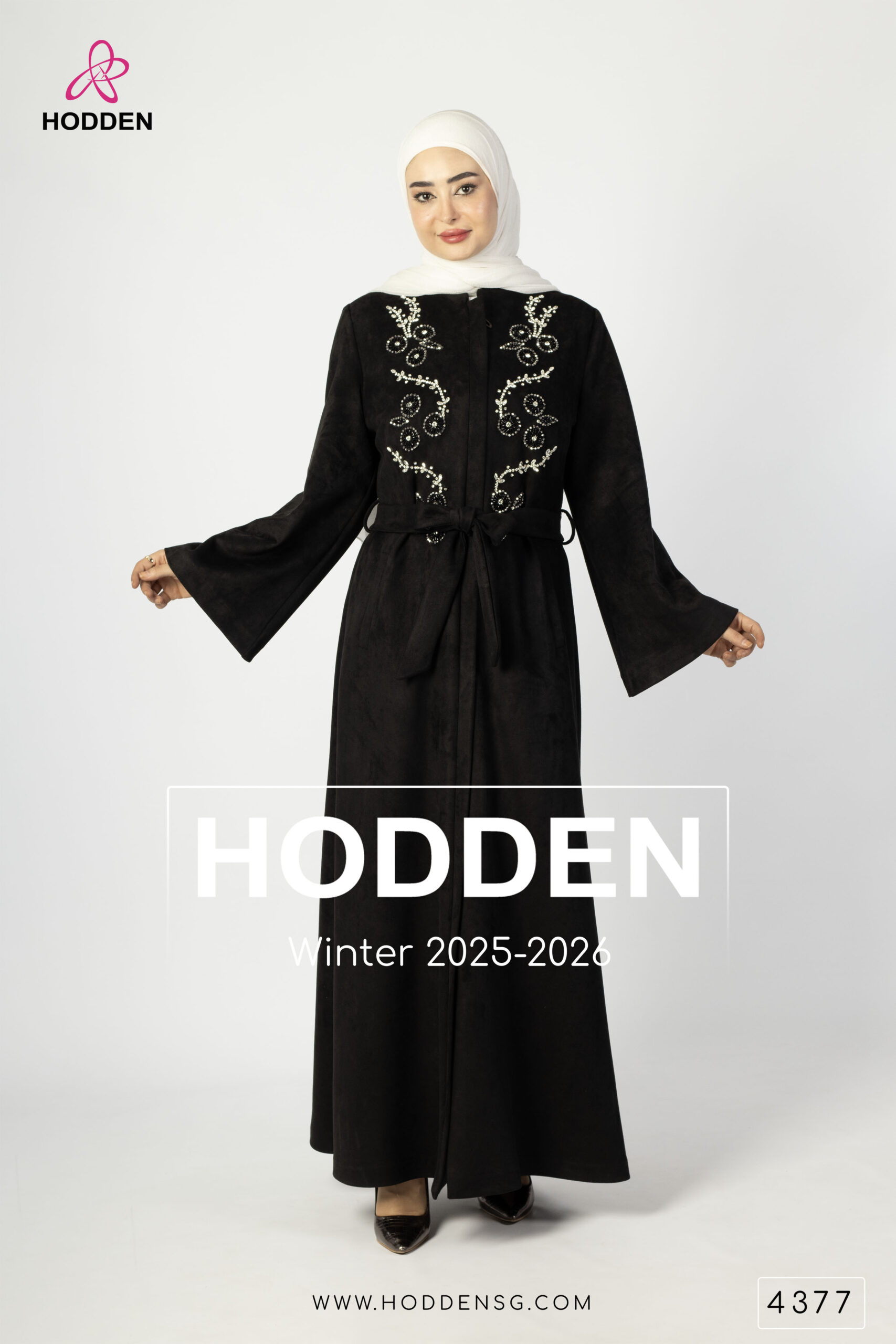 عباية مخمل شك صدر مع ظهر - 4377