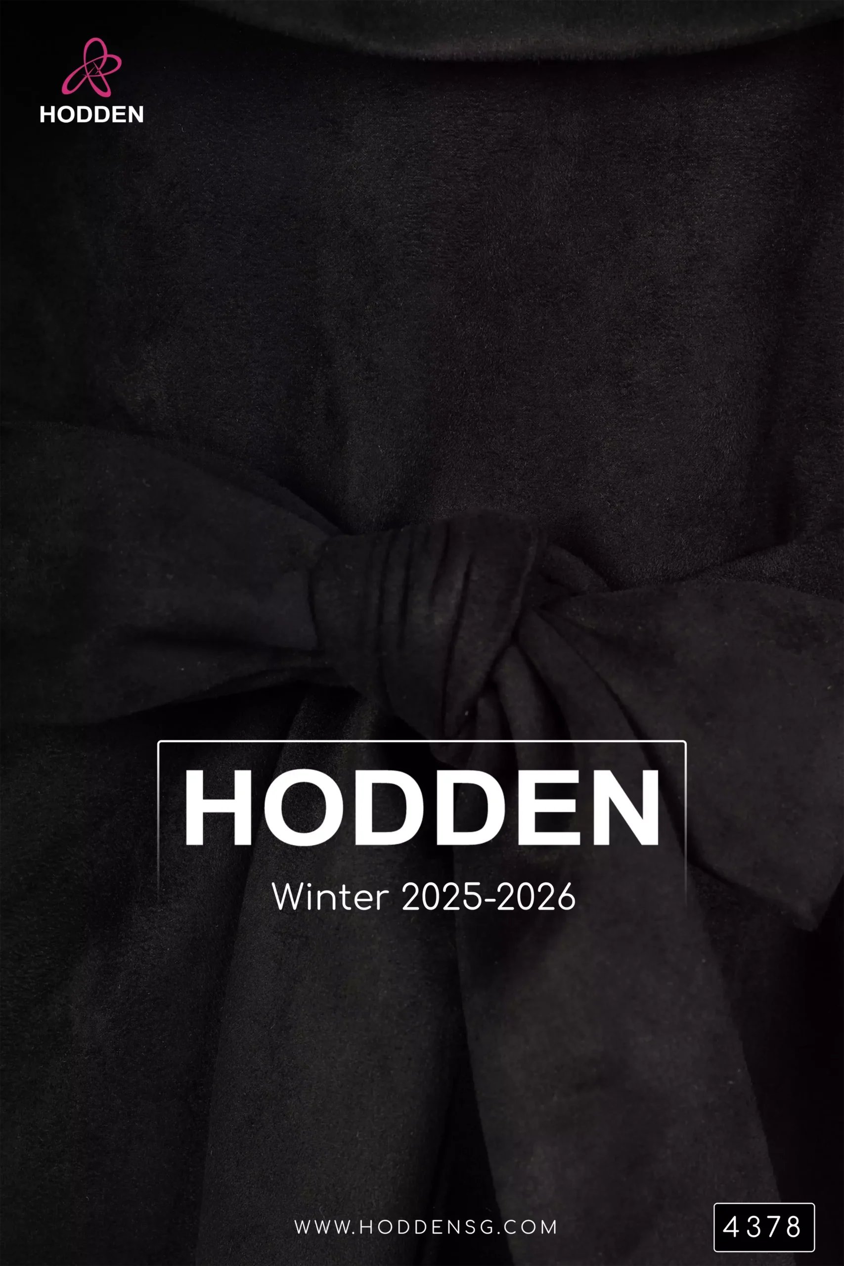 ⁦عابيه مخمل  مع كاب قصير شك - 4378⁩ - الصورة ⁦4⁩