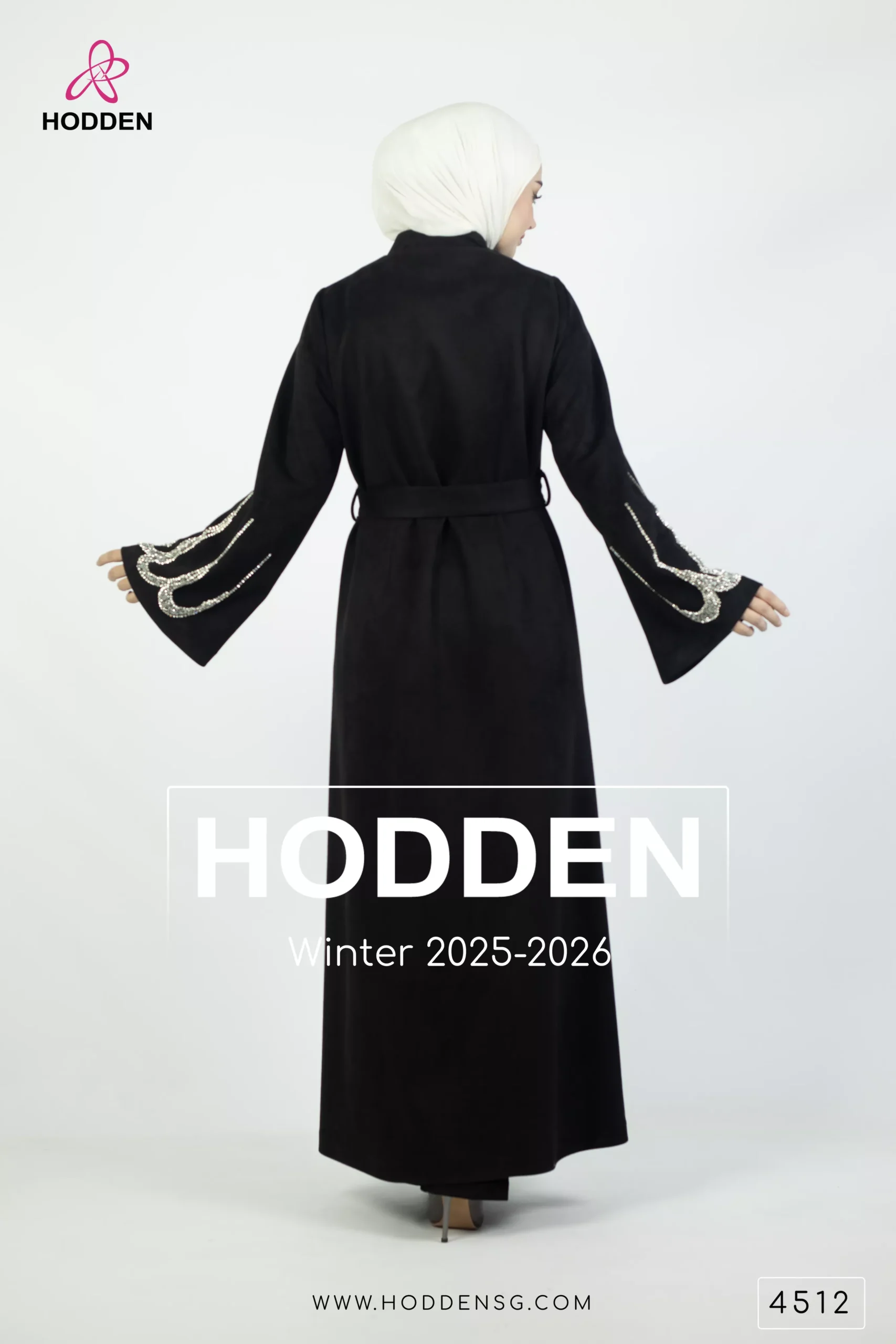 ⁦عباية مخمل سويد - 4512⁩ - الصورة ⁦3⁩