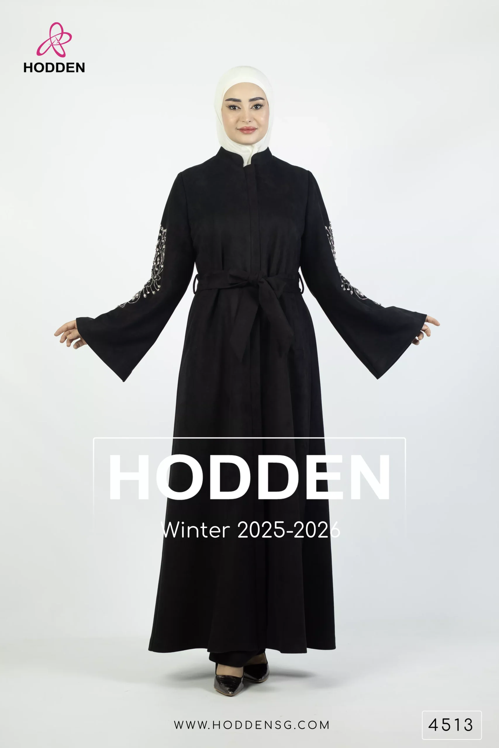 ⁦عباية مخمل سويد - 4513⁩ - الصورة ⁦7⁩