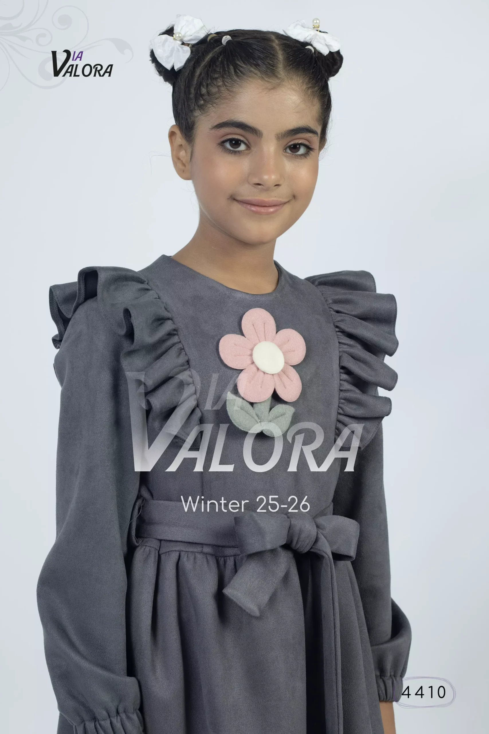 ⁦فستان بناتي – سويد مخمل – طول 80 سم - 4410⁩ - الصورة ⁦2⁩