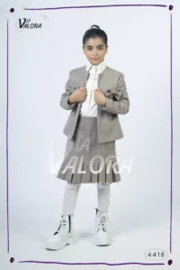 طقم بناتي 3 قطع – جوخ ممزوج – طول 45 سم – 4418