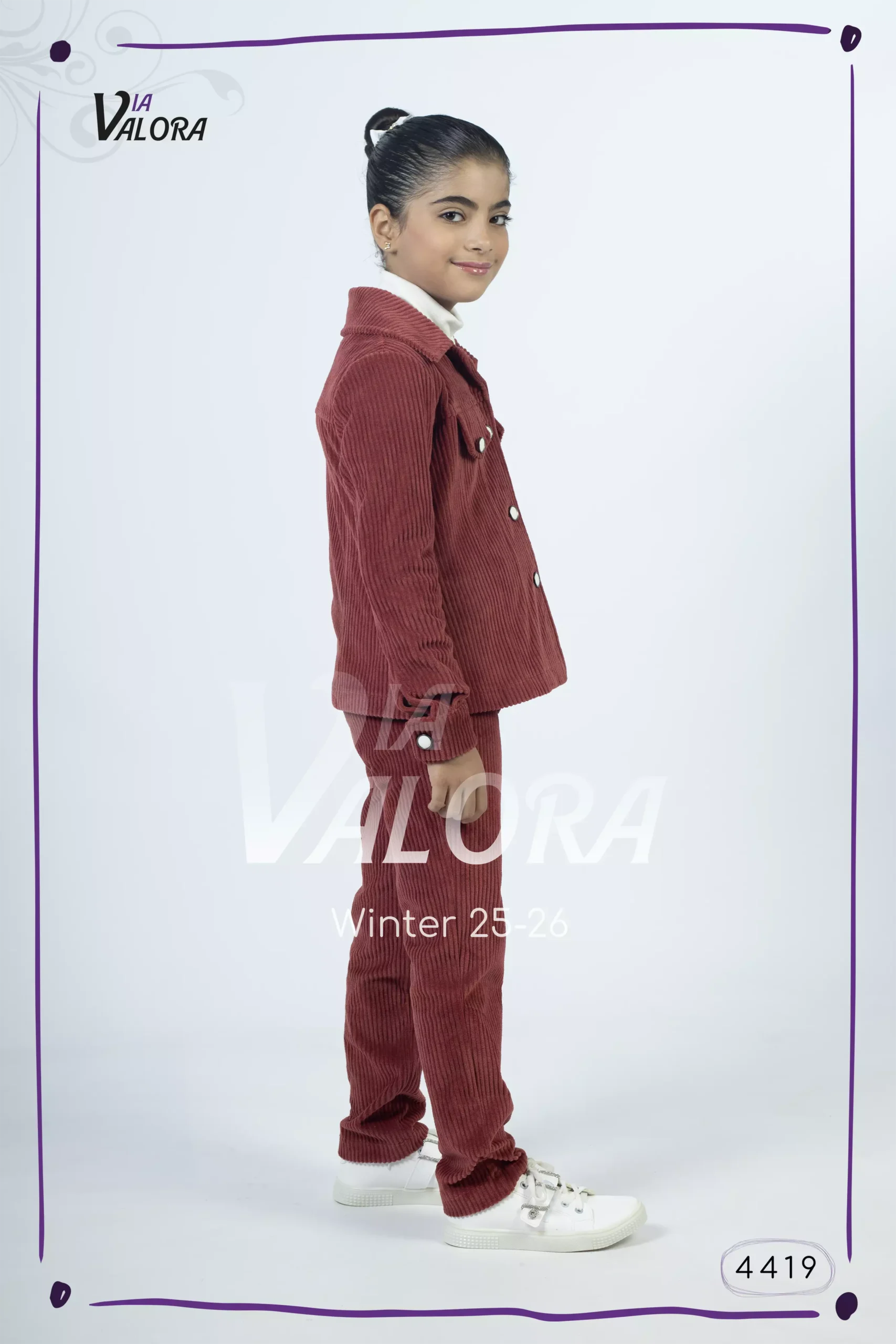 ⁦طقم بناتي 3 قطع – مخمل – طول 45 سم - 4419⁩ - الصورة ⁦4⁩