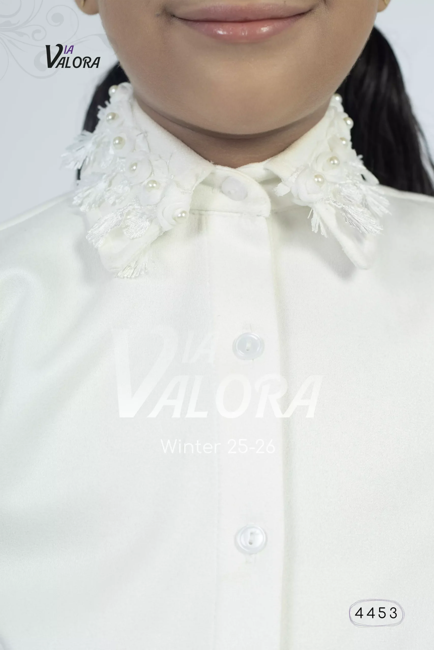 ⁦طقم بناتي 3 قطع – سويد مخمل – طول 45 سم - 4453⁩ - الصورة ⁦4⁩