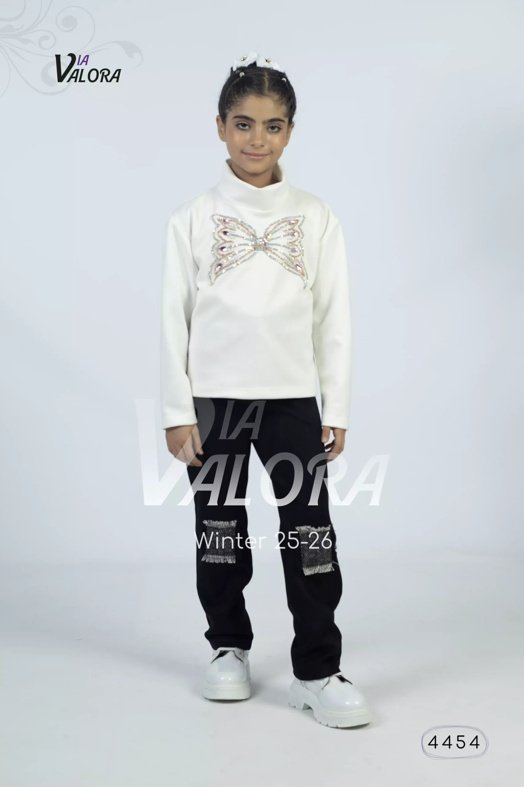 ⁦طقم بناتي 3 قطع – سويد مخمل – طول 45 سم - 4454⁩ - الصورة ⁦4⁩