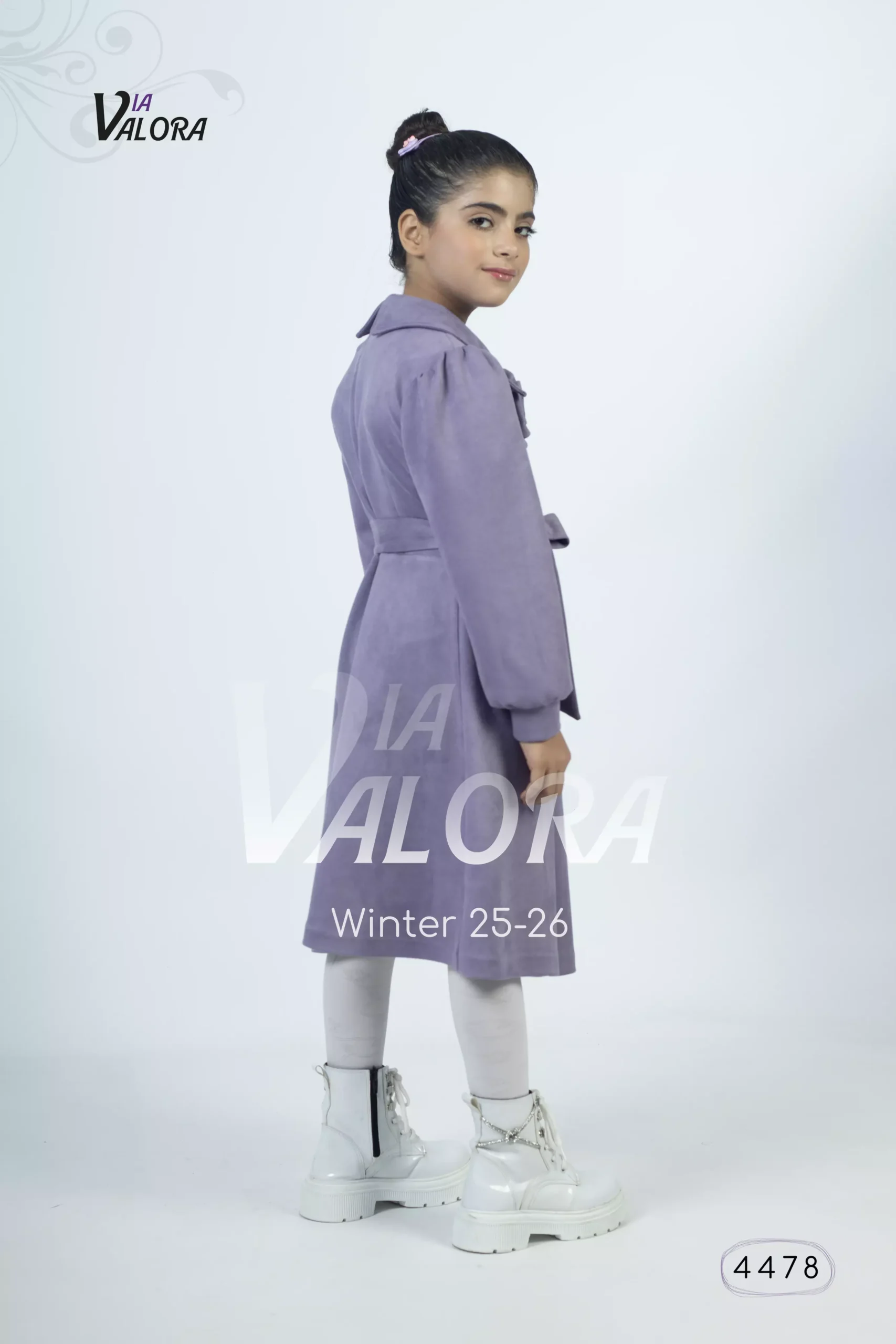 ⁦فستان بناتي – سويد مخمل – طول 80 سم - 4478⁩ - الصورة ⁦3⁩