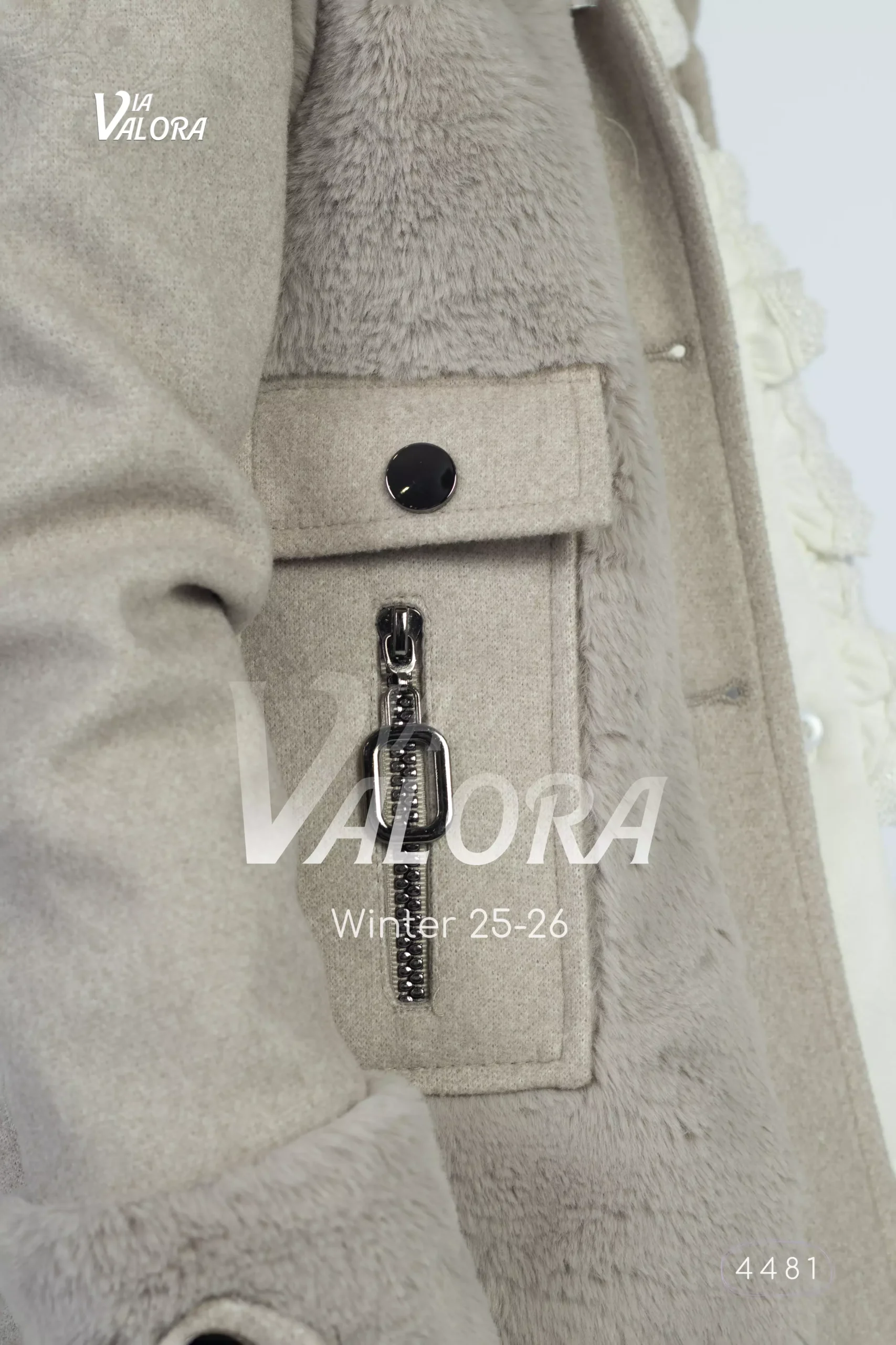 ⁦طقم بناتي 3 قطع – جوخ – طول 45 سم - 4481⁩ - الصورة ⁦8⁩