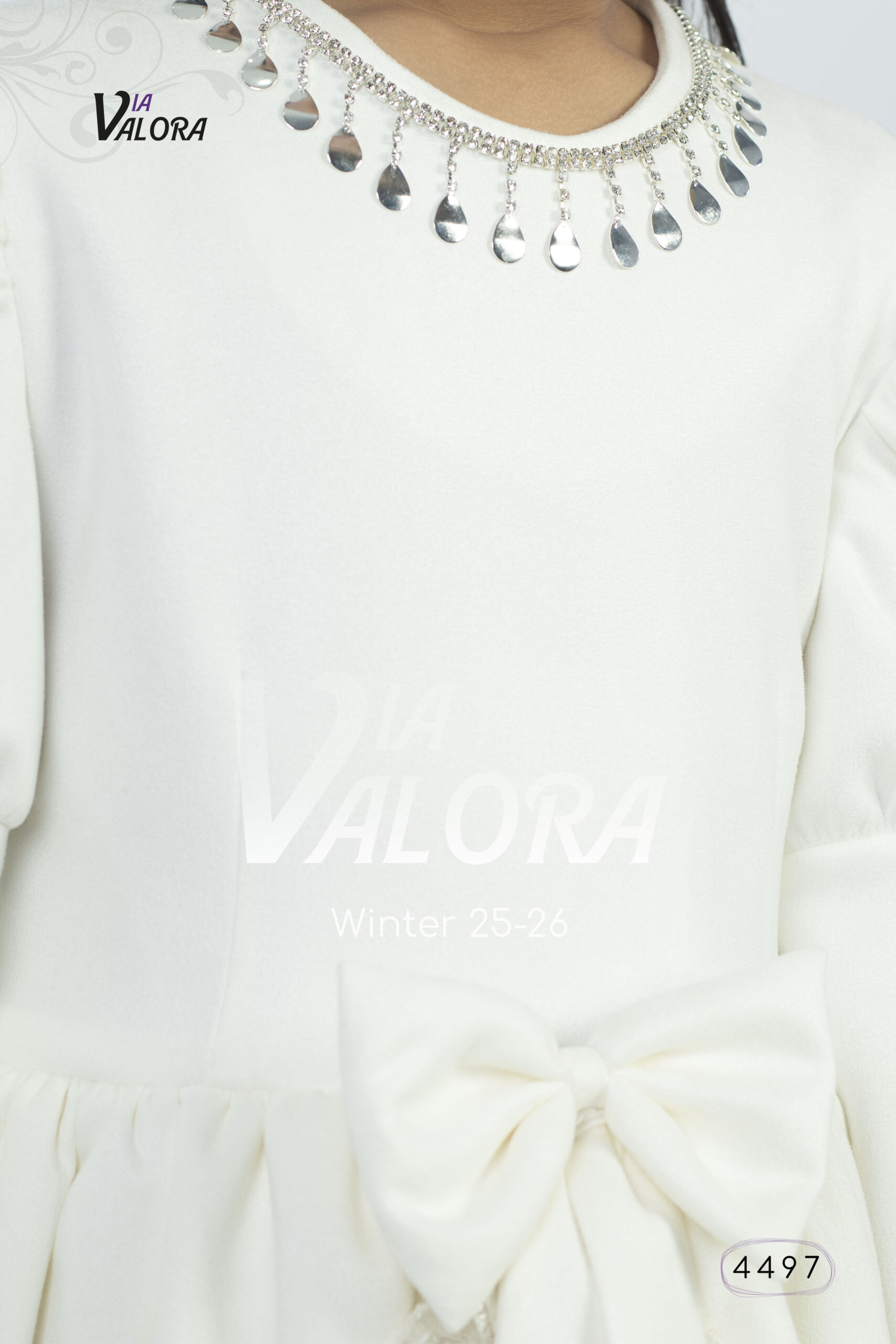 ⁦فستان بناتي – سويد مخمل – طول 80 سم - 4497⁩ - الصورة ⁦5⁩