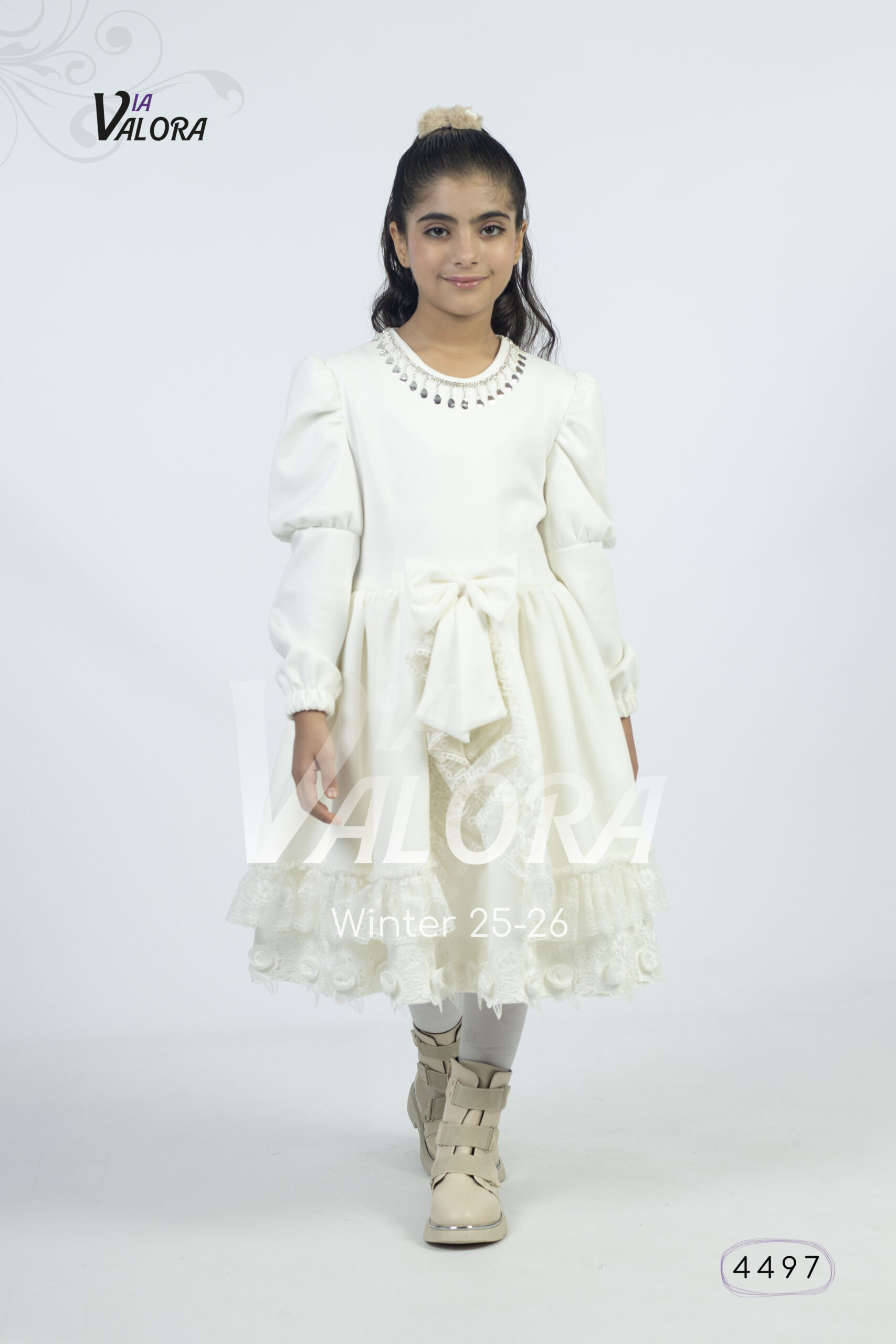 ⁦فستان بناتي – سويد مخمل – طول 80 سم - 4497⁩ - الصورة ⁦6⁩